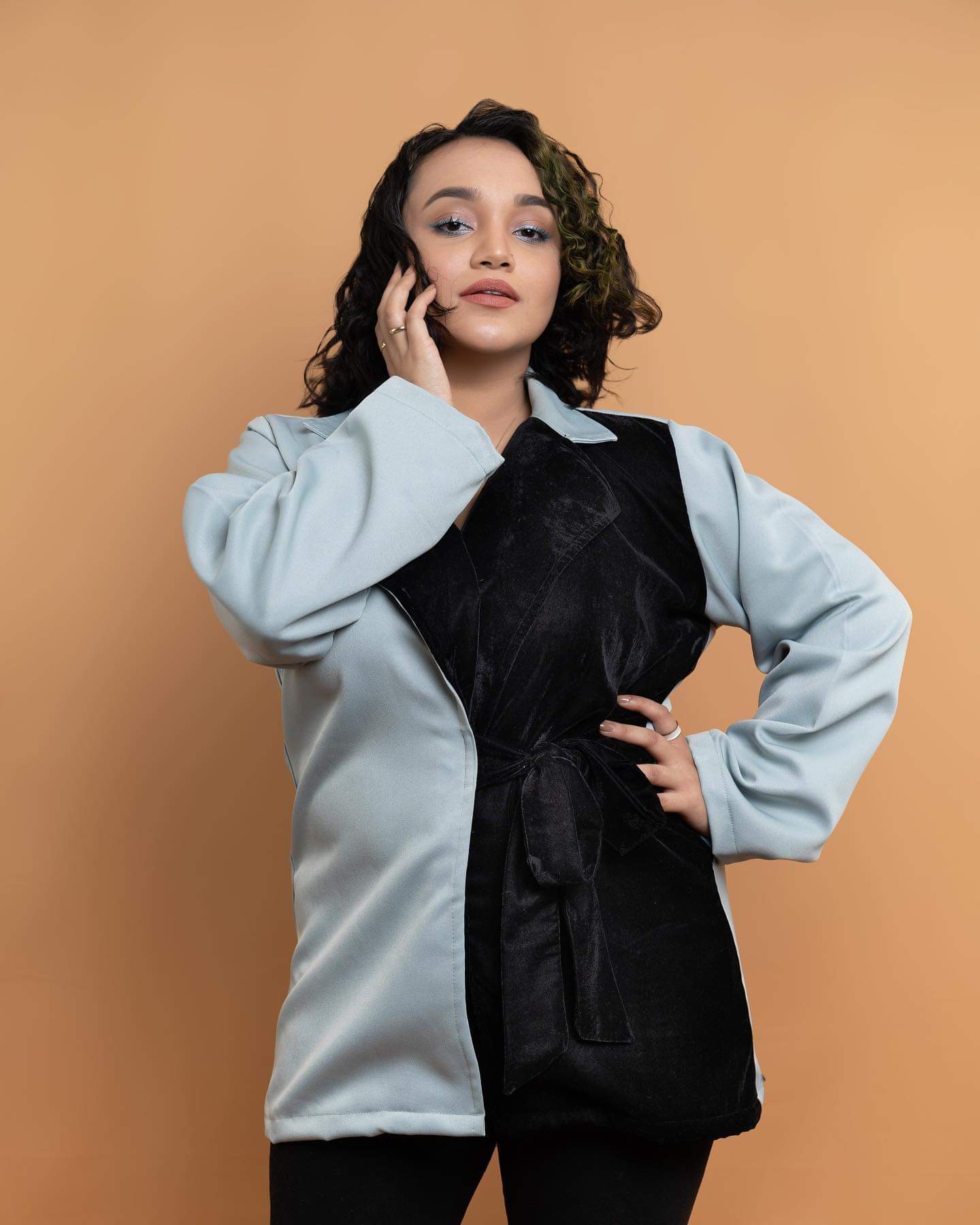 Black Velvet Contrast Kimono Patterned Blazer