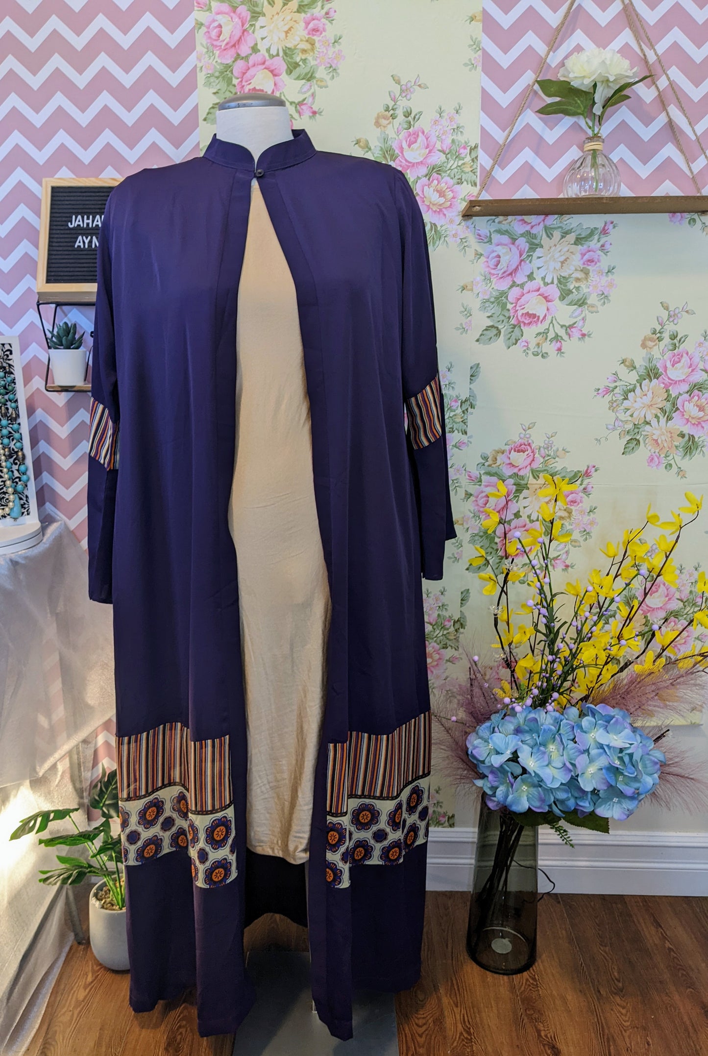 Violet Printed Abaya