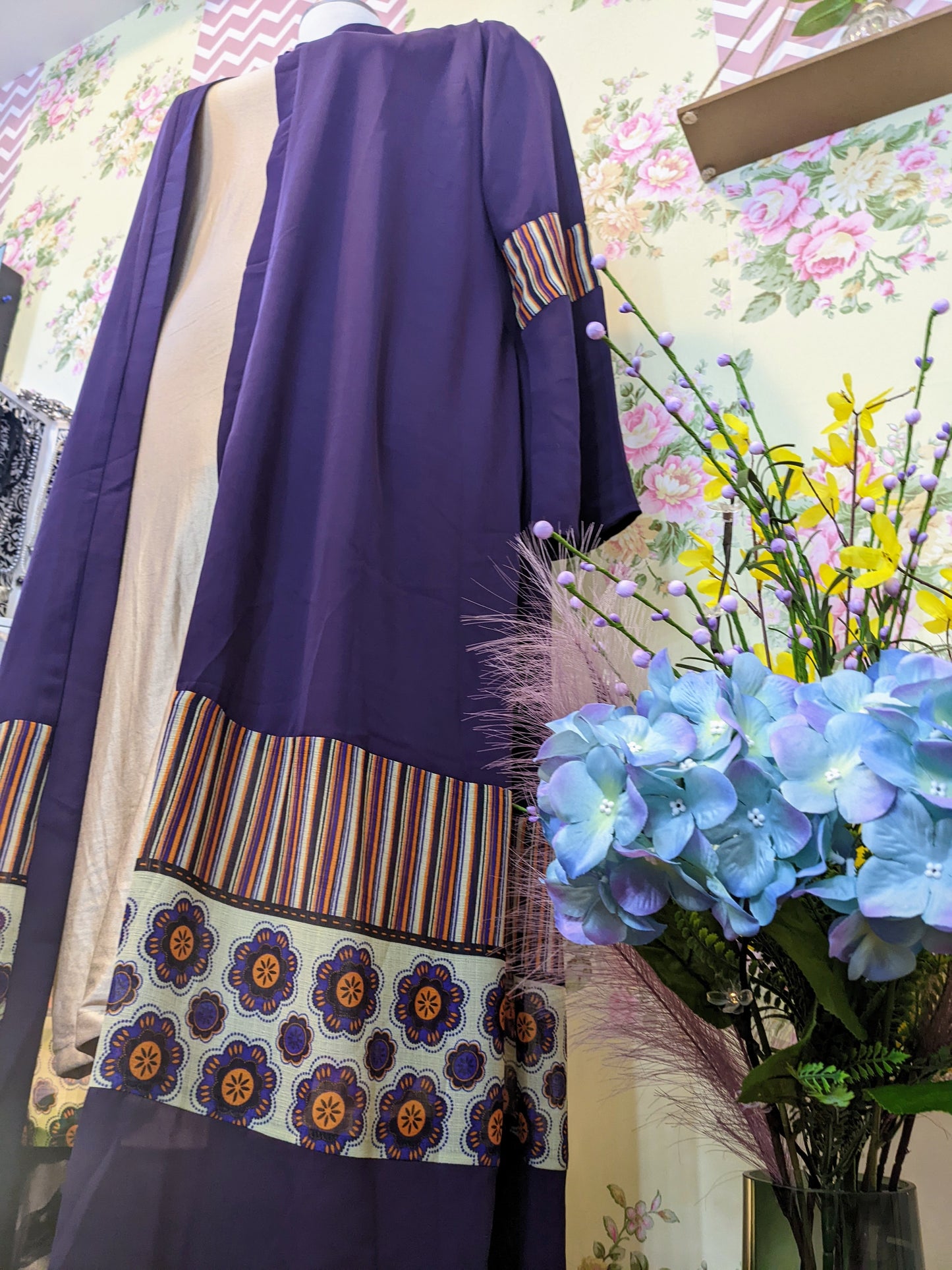 Violet Printed Abaya