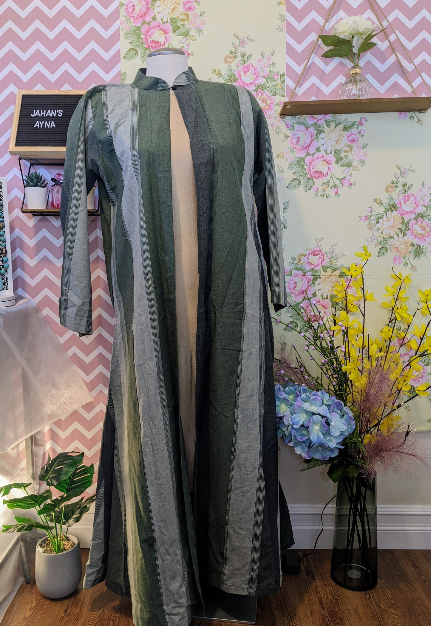 Green Shaded Abaya